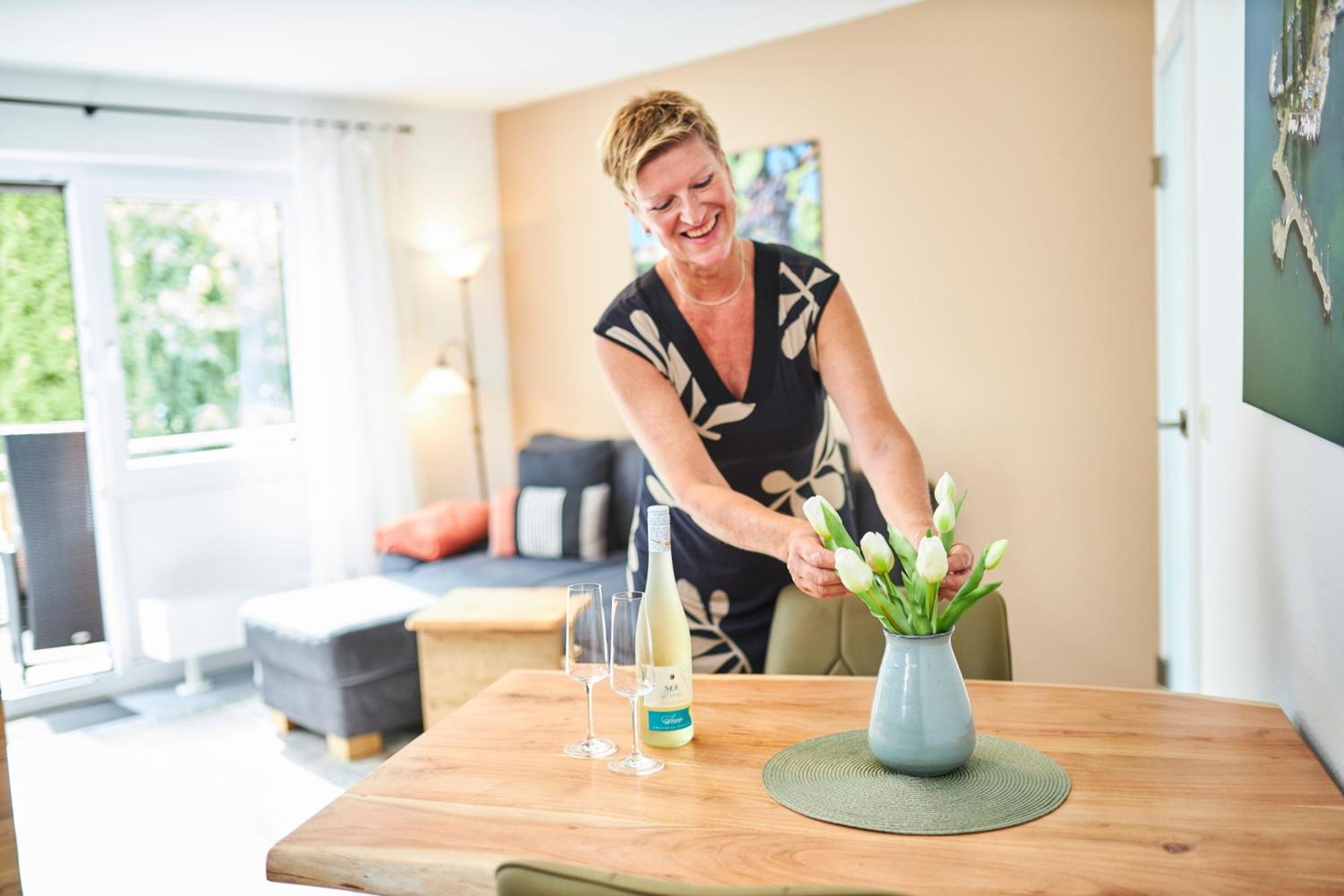 Seehaus Aachblick, Exklusive Appartements Und Ferienwohnungen Uhldingen-Mühlhofen Eksteriør billede